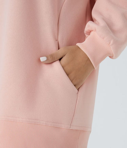 Felpa oversize casual in pile con scollo rotondo