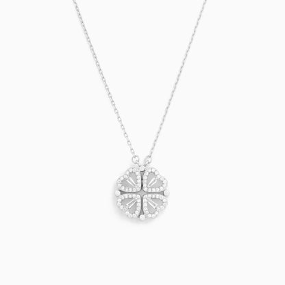 Collana eterna quadrifoglio